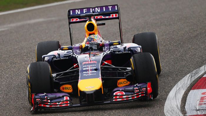 Κατά τα φαινόμενα, ο δις πρωταθλητής Sebastian Vettel αγωνίστηκε στα 4 πρώτα GP της F1 με τη Red Bull του να έχει στραβό σασί.
